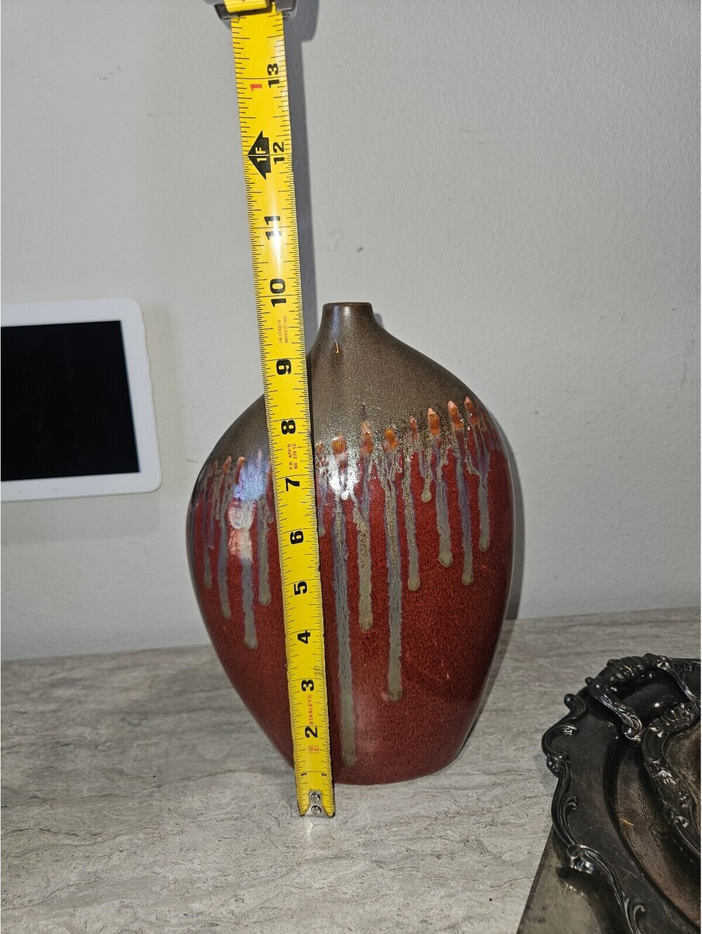 Handcrafted Ceramic Table Vase with Drip Glaze Design - Picture 2 of 2